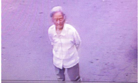 朴正培 女80岁 身身高:140cm~150cm 沈阳市大东区联合路北海