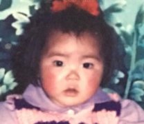 寻99年在重庆秀山中和镇三角塔被拐走的女孩廖飞，1993年出生