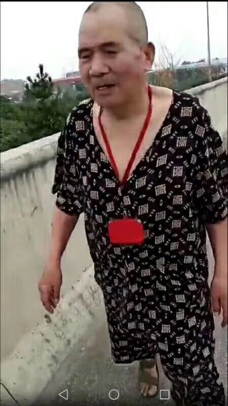 寻找走失的爷爷87岁,男,身高170cm,偶有老年痴呆症状
