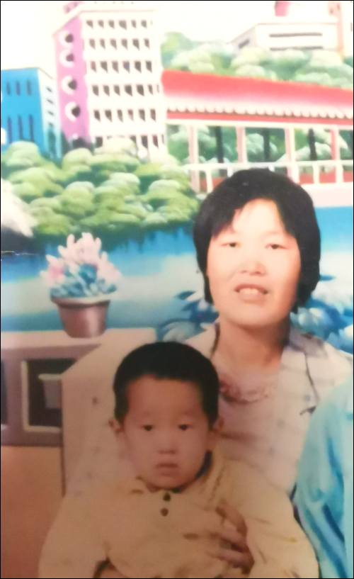 �����������������Ϻ��¶�Ѱ��,1958���Ϻ�Ͻ��ʧɢ,�Ϻ��¶�