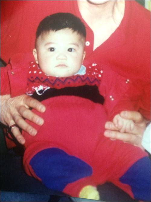 ���ʽ�26��Ů��Ѱ��,1992�ڽ�������ʧɢ,Ӥ��ʱ�����������ݻ�