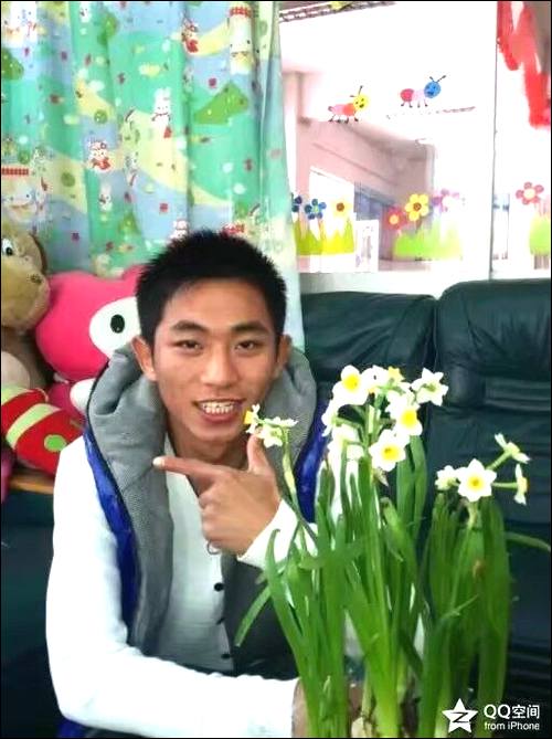 л��Ӣ�㶫��ɽ26��¶�����Թ��Ѱ��������ĸ��Բ,�ڹ㶫��ɽʧ