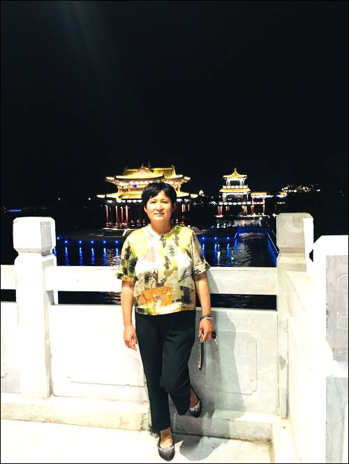 �Գ���¶�Ѱ�Ҹ�ĸ�ֵܽ���,���Ϻ�Ͻ��ʧɢ,����160û�зǳ���