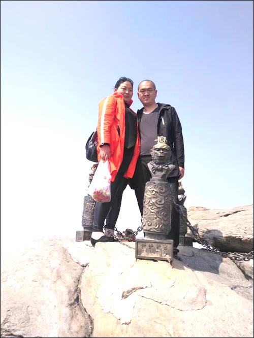 ��٩1983�����ݻ�����Ժ������Ѱ������ĸ ��٩,�ڽ�������ʧɢ