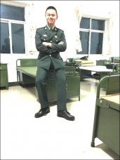 κ�������������һ�������ĸ,1998�ڹ㶫����ʧɢ,˫��ƤԲ��