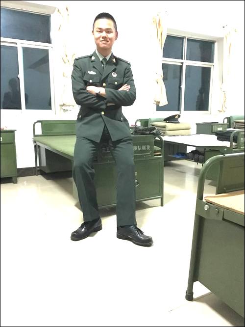 κ�������������һ�������ĸ,1998�ڹ㶫����ʧɢ,˫��ƤԲ��