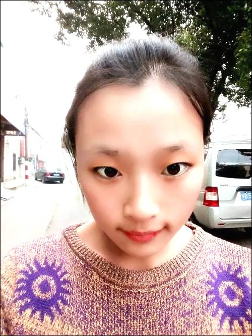 ����Ů��Ѱ��,1996�ڰ��հ���ʧɢ,һ����ݶ��Ա�һ��ֽ��װ����