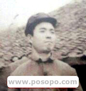 贵州李丕伦(离家出走),经常带一个帽子穿着朴素有一定